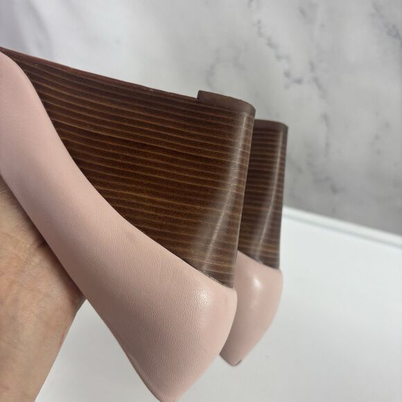 Tory Burch Wedge Heel Shoes 8.5 Benton Pink Leather Gold Medal Logo Peep Toe - Picture 9 of 16